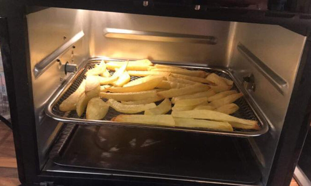 Πατάτες τηγανιτές στο Air Fryer